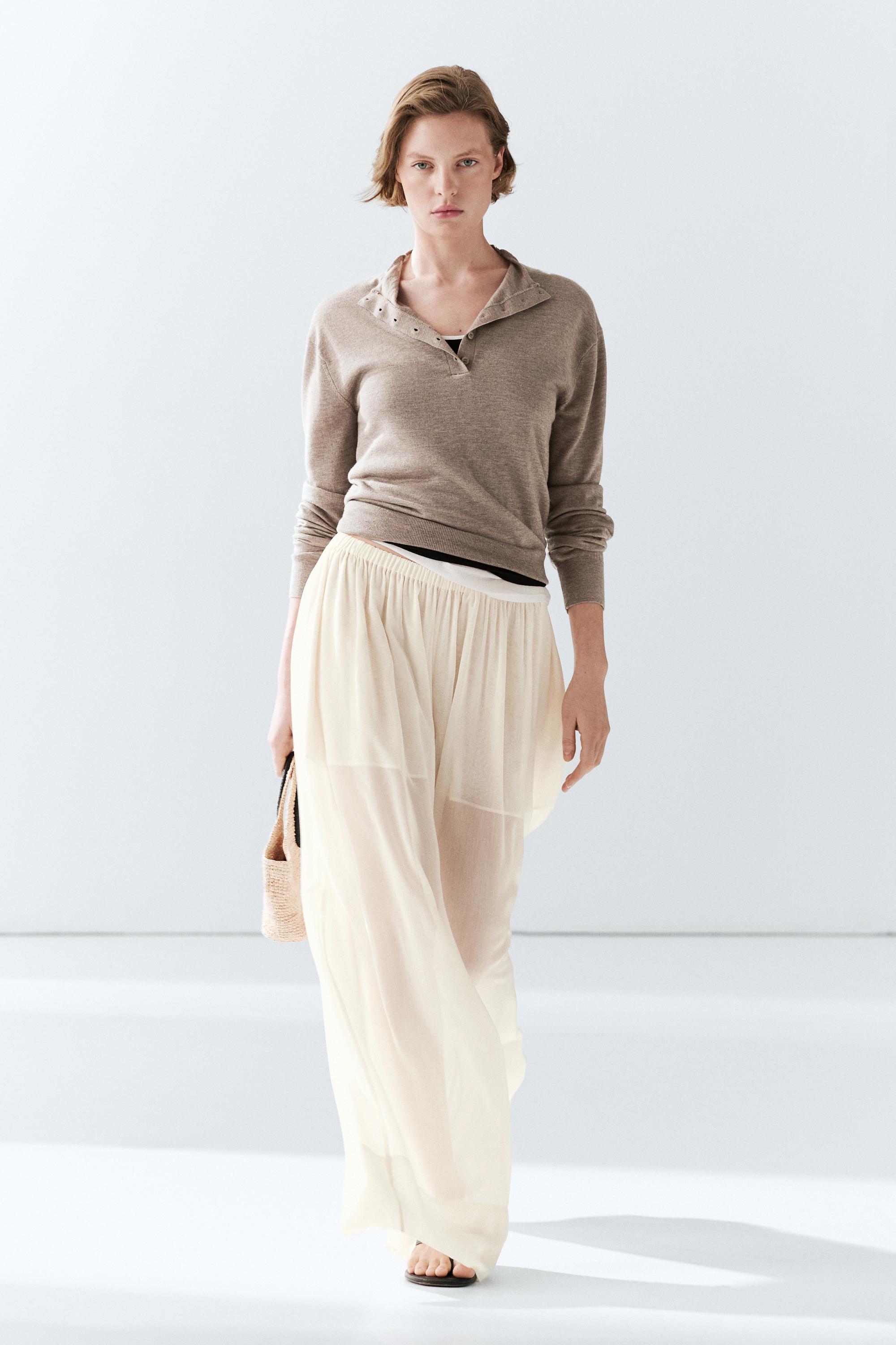 Buttoned mock turtleneck knit sweater